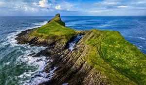 Превью обои холмы, обрыв, море, пейзаж, природа