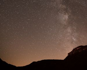 Превью обои холмы, силуэты, звездное небо, ночь
