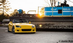 Превью обои honda s2000, honda, автомобиль, желтый, закат