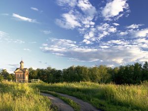 Превью обои храм, дорога, проселочная, поле, деревья