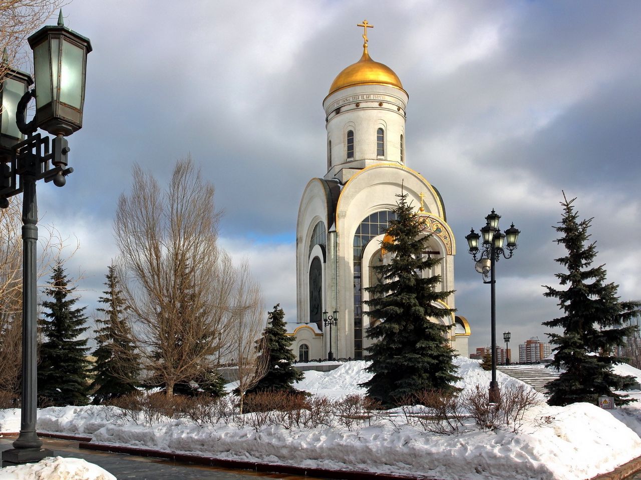 Храм георгия победоносца на поклонной горе в москве фото