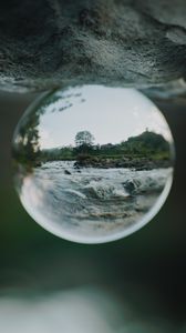 Превью обои хрустальный шар, шар, сфера, отражение, река