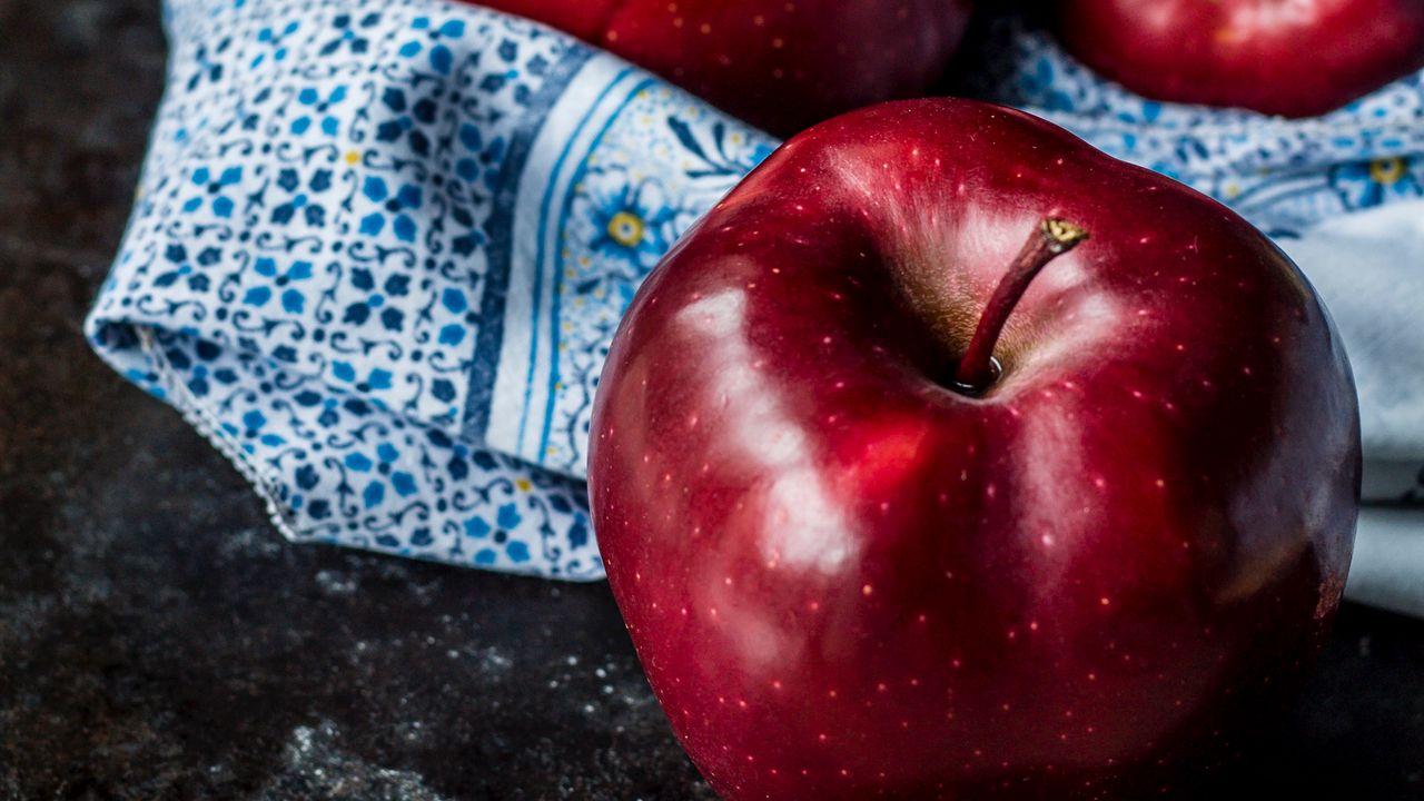 Обои яблоки, фрукты, спелый, красный