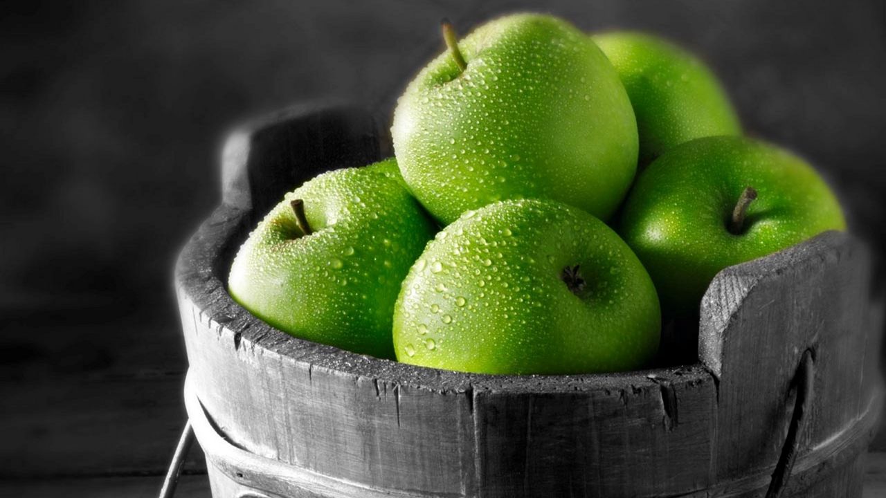Обои яблоки, фрукты, зеленое, ведро