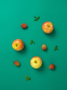 Превью обои яблоки, клубника, мята, фрукты