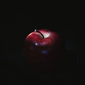 Превью обои яблоко, фрукт, красный, темный
