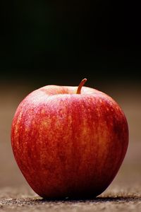 Превью обои яблоко, фрукт, спелый