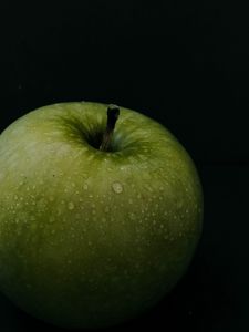 Превью обои яблоко, фрукт, зеленый, черный, фон