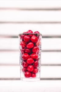 Превью обои ягоды, фрукты, стакан, красный, белый