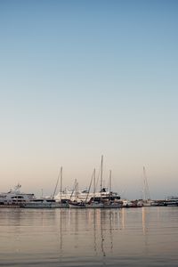 Превью обои яхты, лодки, море, вода, сумерки