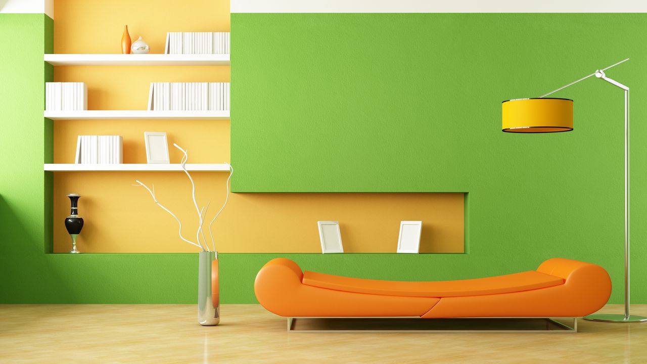 Обои интерьер, дизайн, стиль, минимализм, комната, диван, оранжевый, лампа, вазы
