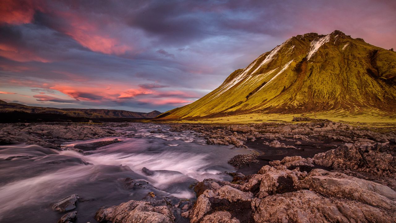 Обои исландия, горы, река, камни, течение