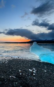 Превью обои исландия, jokulsarlon, пляж, лед, берег, небо