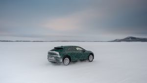 Превью обои jaguar i-pace, jaguar, снег, зима, бездорожье