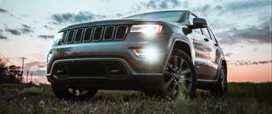 Превью обои jeep grand cherokee, jeep, автомобиль, внедорожник, серый