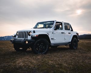 Превью обои jeep wrangler, jeep, автомобиль, фары