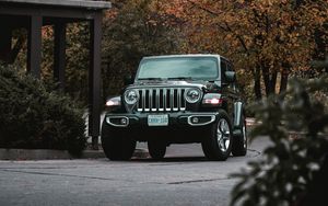 Превью обои jeep wrangler, jeep, автомобиль, внедорожник, черный, вид спереди