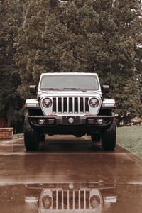 Превью обои jeep wrangler, jeep, автомобиль, внедорожник, серый, вид спереди