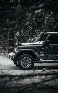 Превью обои jeep wrangler, jeep, автомобиль, внедорожник, черный, снег