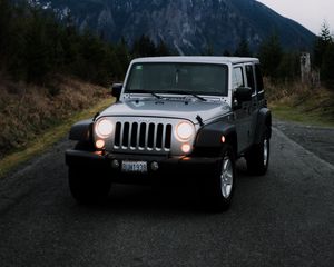 Превью обои jeep wrangler, jeep, автомобиль, внедорожник, серый