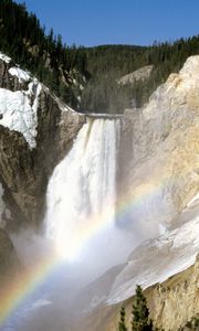 Превью обои йеллоустонский национальный парк, вайоминг, водопад, камни, радуга, растительность