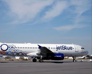 Превью обои jetblue, самолет, 2015