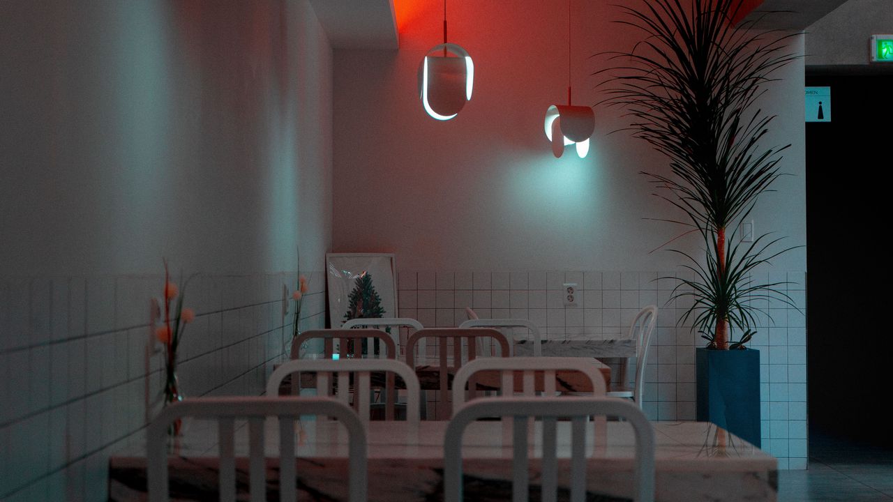 Обои кафе, столики, лампы, свет, интерьер, эстетика