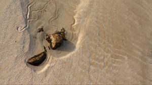 Превью обои камень, песок, пляж