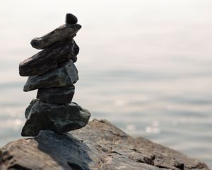 Превью обои камни, баланс, море, размытие