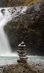 Превью обои камни, баланс, водопад, природа, пейзаж