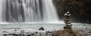 Превью обои камни, баланс, водопад, природа, пейзаж