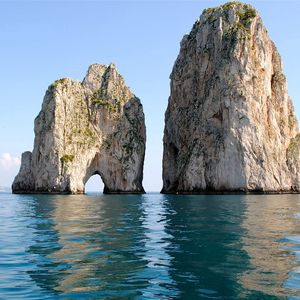 Превью обои камни, берег, лето, море