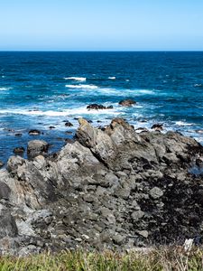 Превью обои камни, берег, море, вода, природа, горизонт