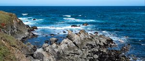 Превью обои камни, берег, море, вода, природа, горизонт