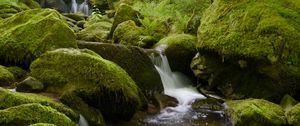 Превью обои камни, мох, зелень, водопад, река, природа