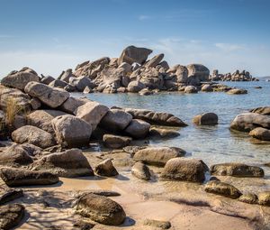 Превью обои камни, море, берег, песок, природа