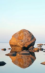Превью обои камни, отражение, вода, озеро
