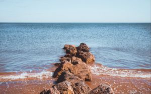 Превью обои камни, пляж, море, волны, вода, природа