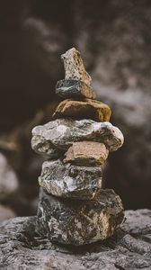 Превью обои камни, равновесие, баланс, каменный, горная порода