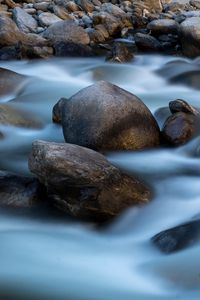 Превью обои камни, река, фризлайт, природа