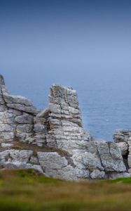 Превью обои камни, руины, море, природа