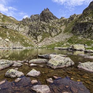 Превью обои камни, скалы, озеро, пейзаж, природа