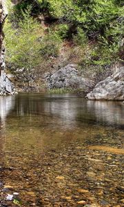 Превью обои камни, скалы, вода, прозрачная