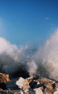 Превью обои камни, вода, брызги, волна, море, берег