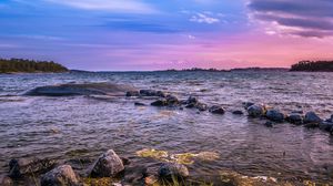 Превью обои камни, вода, горизонт, закат, небо