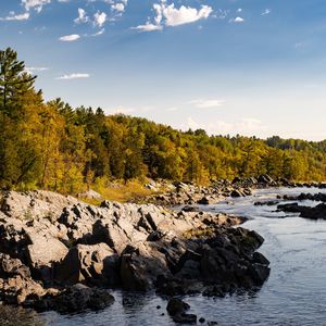 Превью обои камни, вода, река, деревья