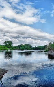 Превью обои камни, вода, река, исток, подпись