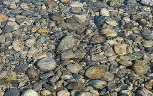 Превью обои камни, вода, рябь, прозрачный