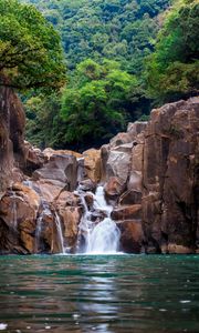 Превью обои камни, водопад, вода, природа