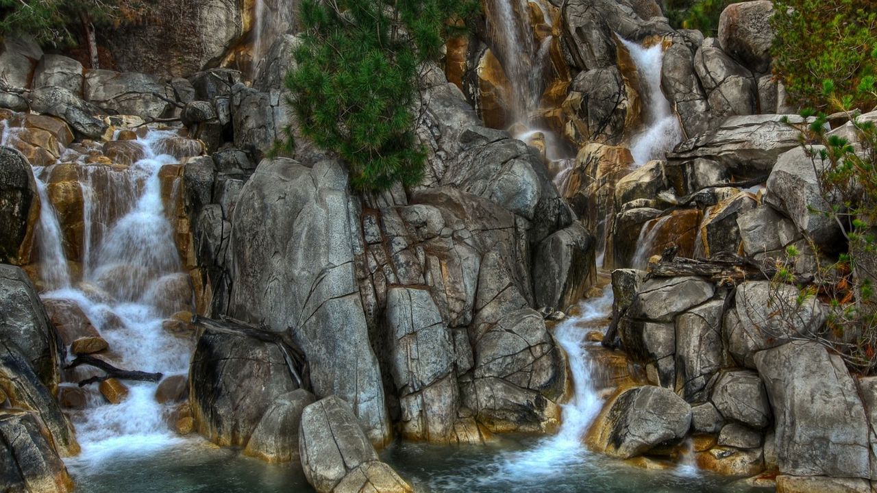 Обои камни, водопады, зелень, растительность
